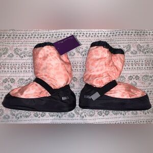 BLOCH Kid’s Printed Warm-up Booties, Size Small (child 10-11.5), NEW WITH TAGS!